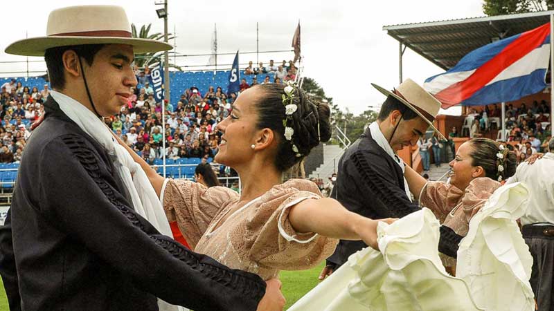 danza folclorica