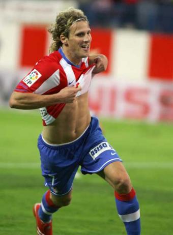 diego-forlan-atletico-madrid-futbol